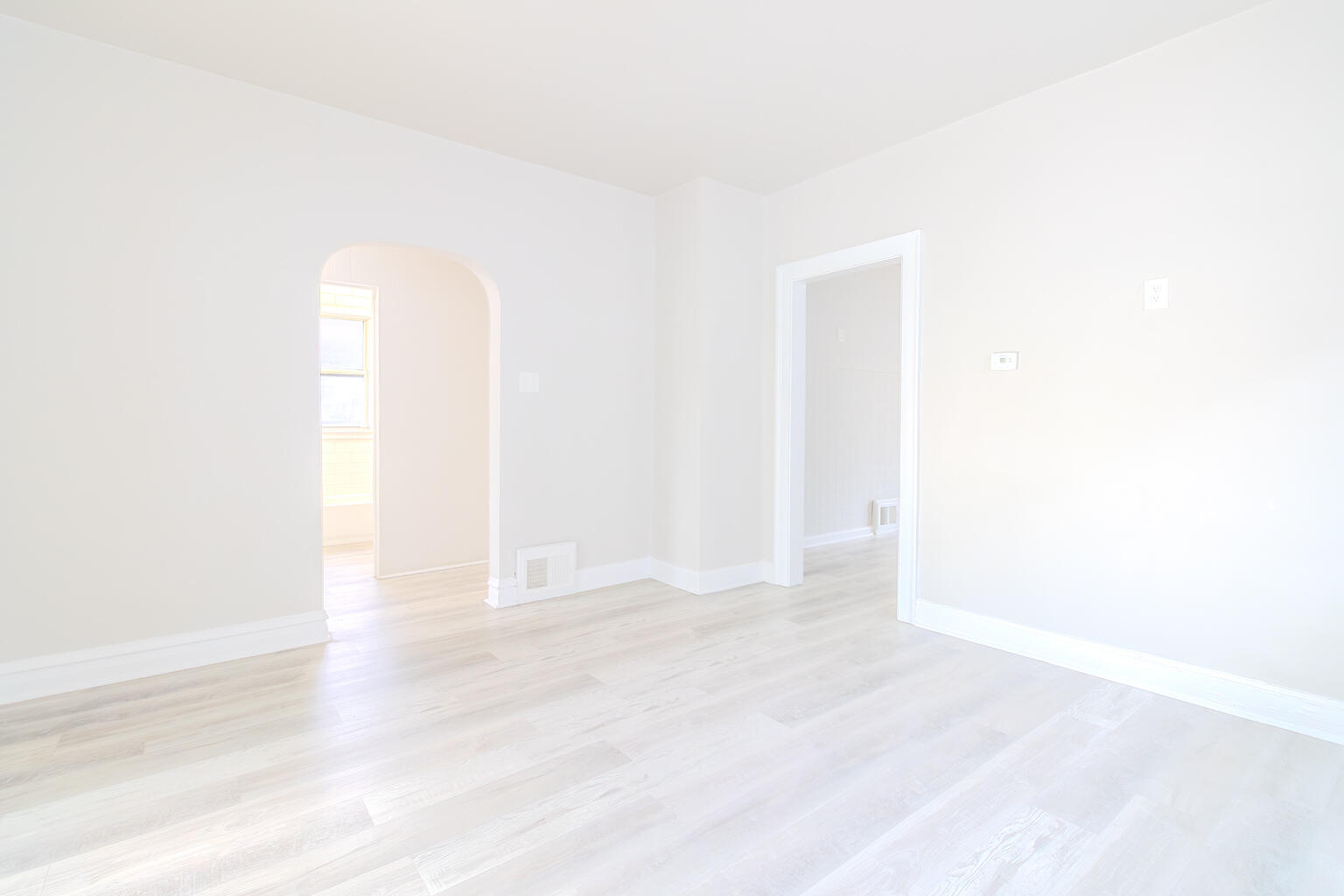 829 Johnson Street Gary, IN 46402 - Photo 11 of 42 1536x1024