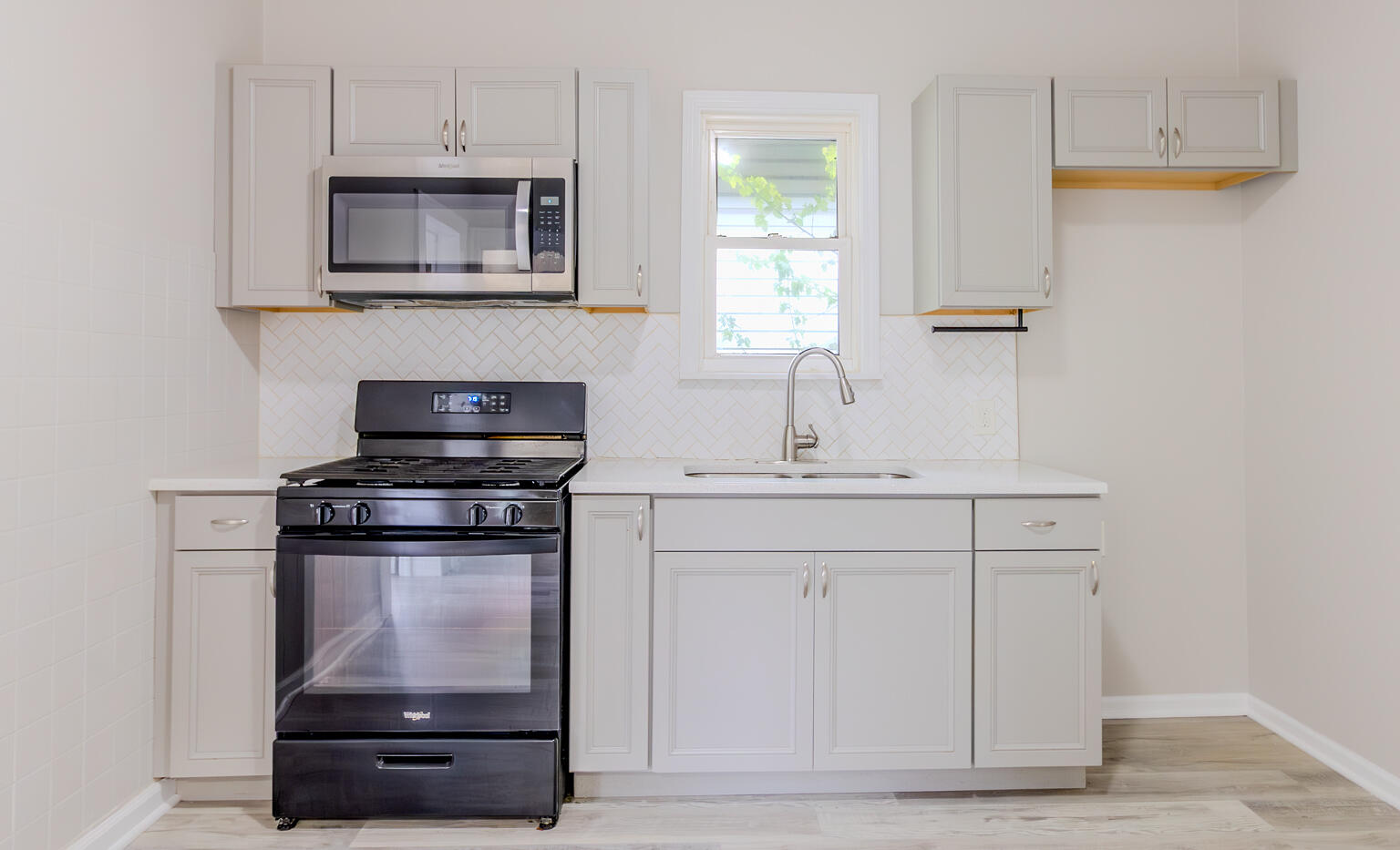 829 Johnson Street Gary, IN 46402 - Photo 15 of 42 1536x933