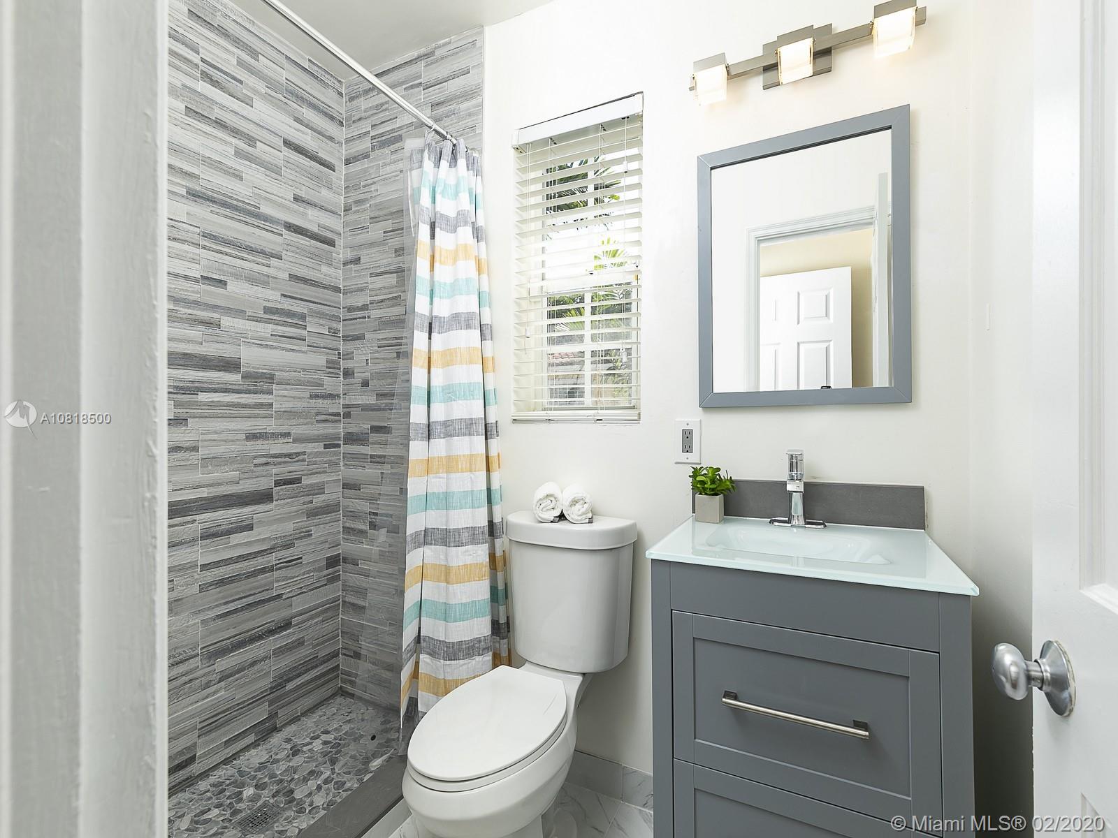 510 Southwest 28th Road Miami, FL 33129 - Photo 13 of 19