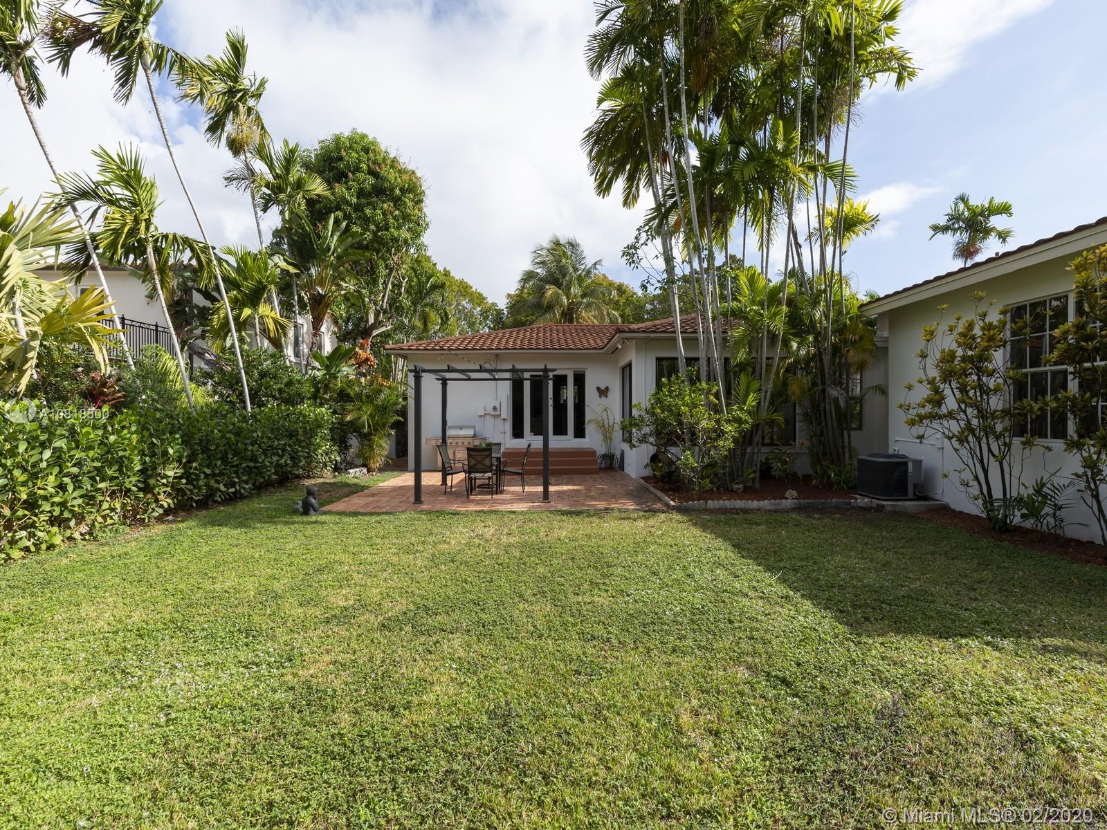 510 Southwest 28th Road Miami, FL 33129 - Photo 14 of 19