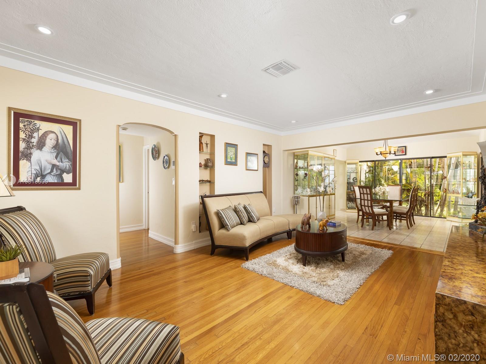 510 Southwest 28th Road Miami, FL 33129 - Photo 4 of 19