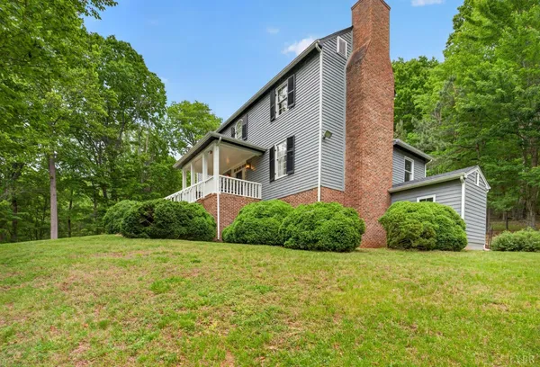 $649,900 | 280 Hidden Acres Lane, Amherst, VA 24521