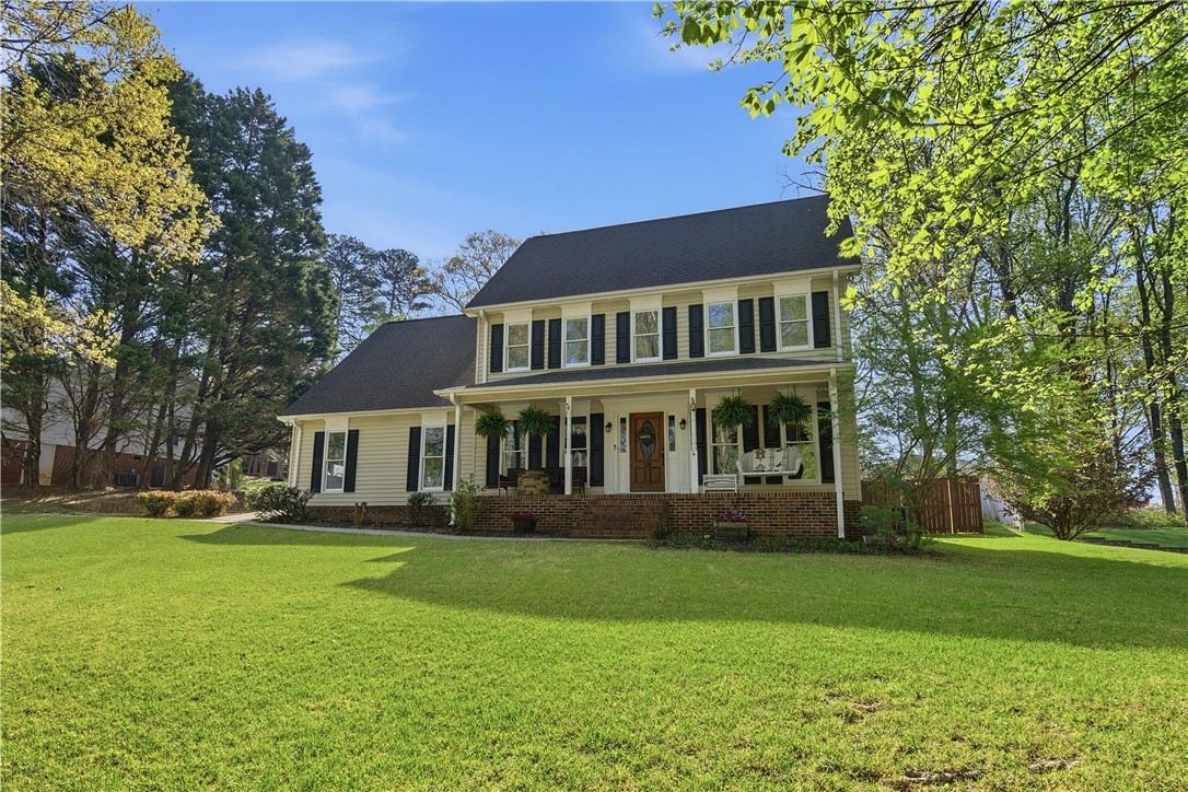 114 Halifax Road Easley, SC 29642 - Photo 3 of 32