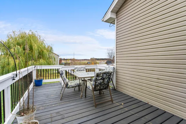 $435,000 | 1824 Nixon Street South, Cambridge, MN 55008