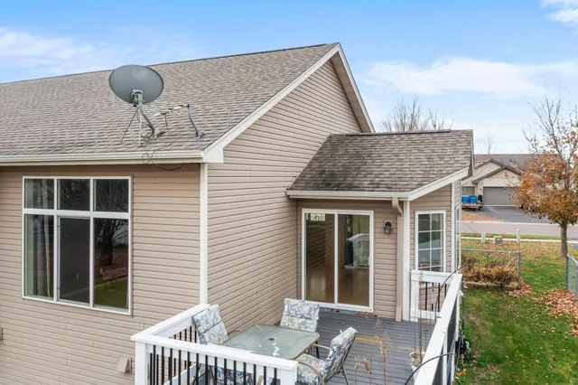$435,000 | 1824 Nixon Street South, Cambridge, MN 55008