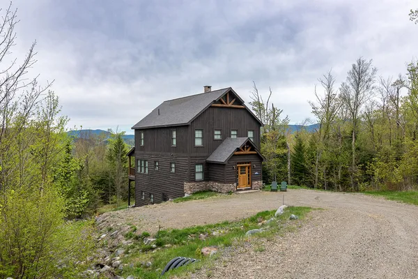$1,295,000 | 6005 Sandy River Circle, Carrabassett Valley, ME 04947