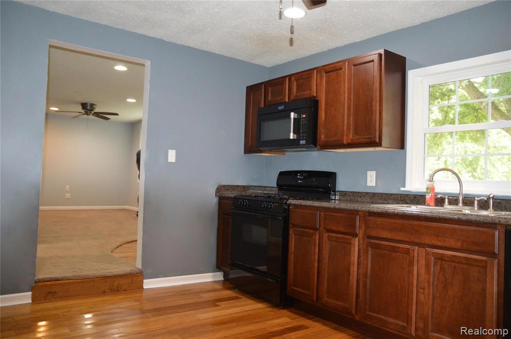 7070 Randee Street Flushing, MI 48433 - Photo 27 of 30