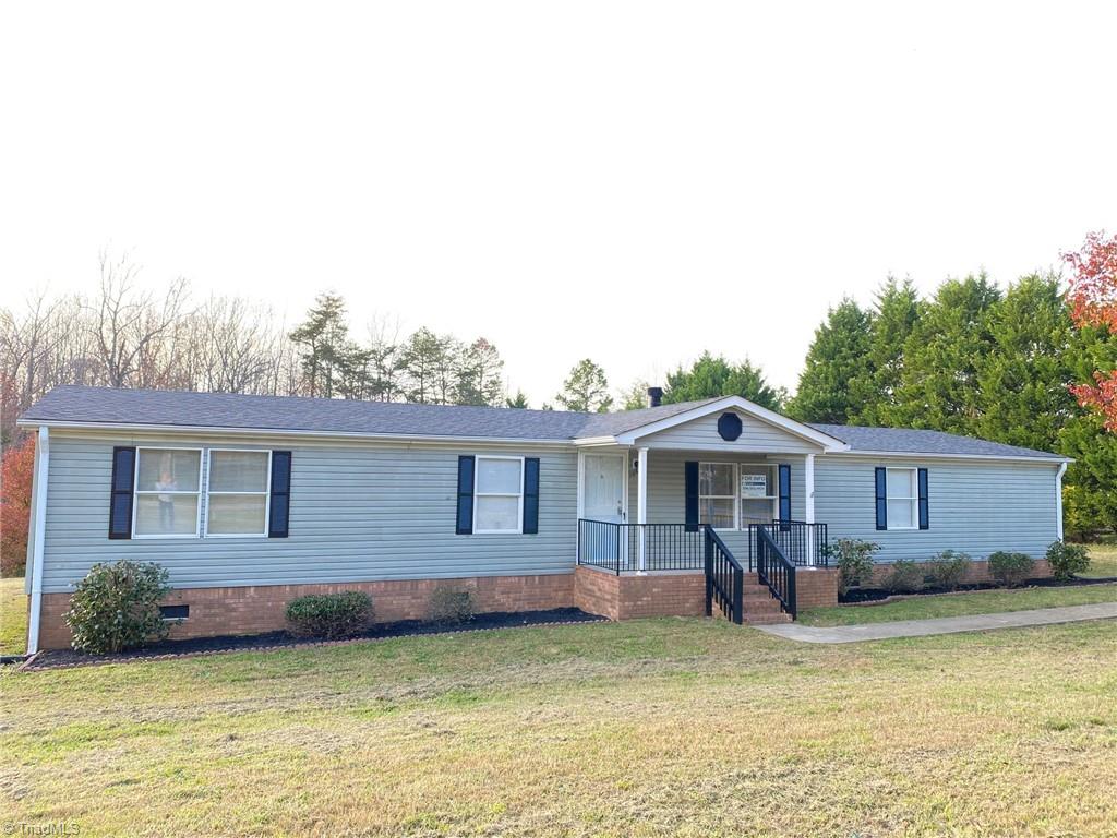 237 Beaver Farm Road Lexington, NC 27295 - Photo 1 of 26 Gallery Image 1
