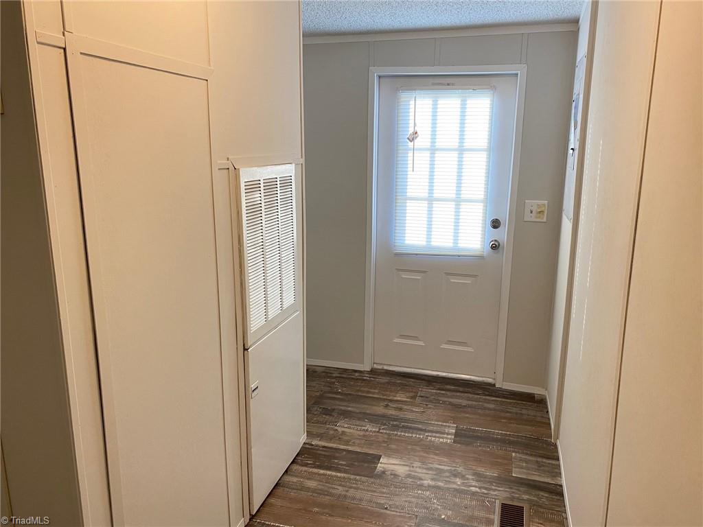 237 Beaver Farm Road Lexington, NC 27295 - Photo 17 of 26 Gallery Image 17