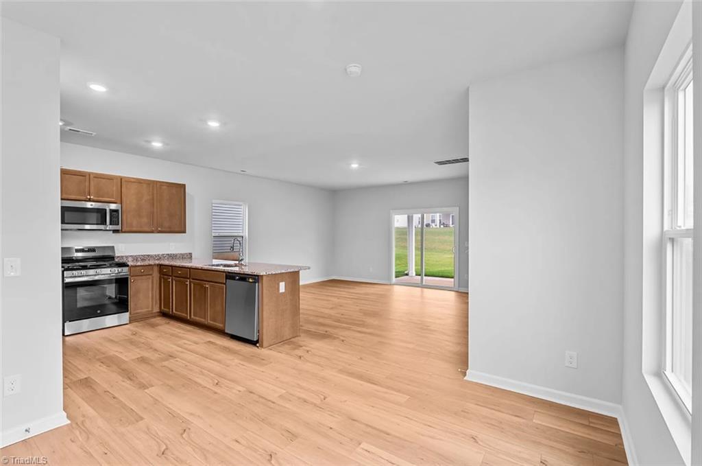 511 Raspberry Hl Drive Winston-Salem, NC 27106 - Photo 6 of 42