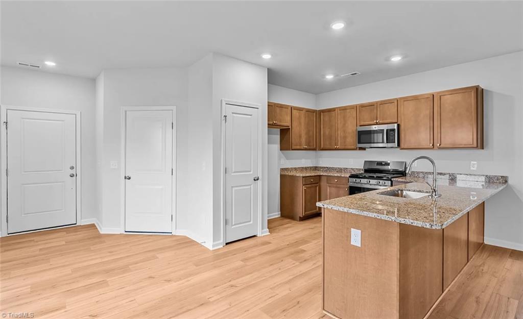 511 Raspberry Hl Drive Winston-Salem, NC 27106 - Photo 7 of 42