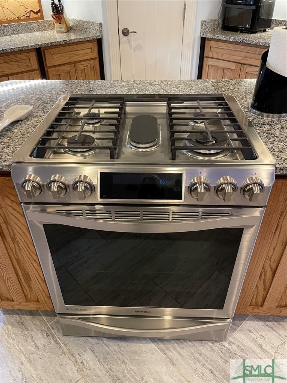 275 Kilkenny Road Richmond Hill, GA 31324 - Photo 12 of 50 5 burner gas stove