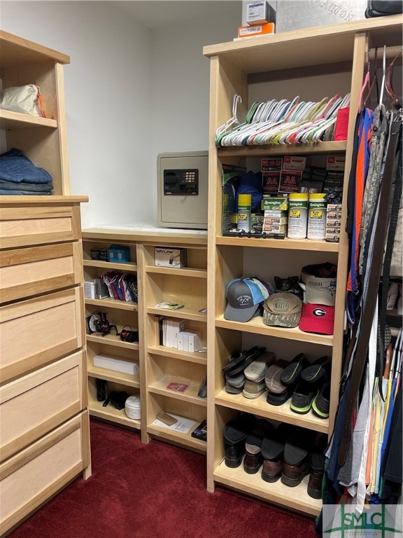 275 Kilkenny Road Richmond Hill, GA 31324 - Photo 27 of 50 Master closet