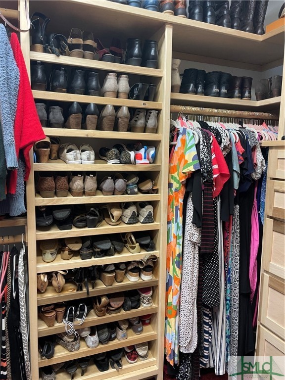 275 Kilkenny Road Richmond Hill, GA 31324 - Photo 28 of 50 Master closet