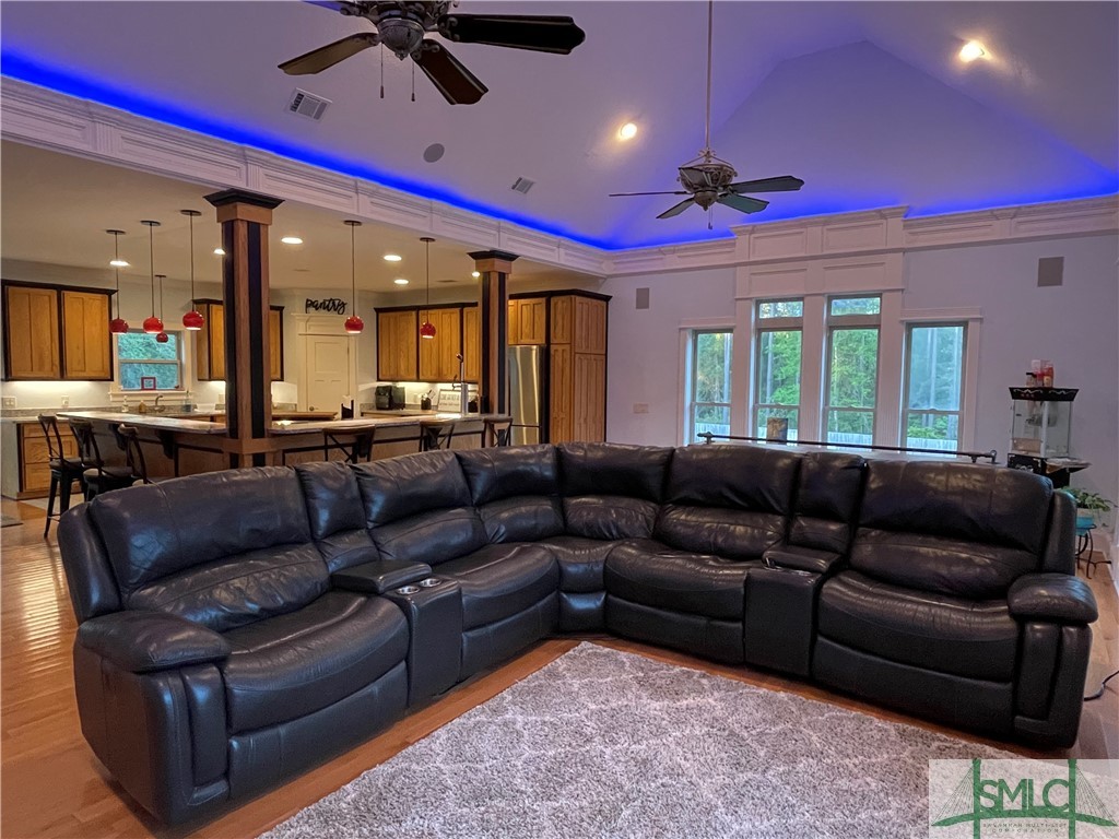275 Kilkenny Road Richmond Hill, GA 31324 - Photo 8 of 50 Great room