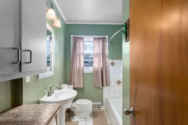 $145,000 | 806 South Pearl Street, Pratt, KS 67124