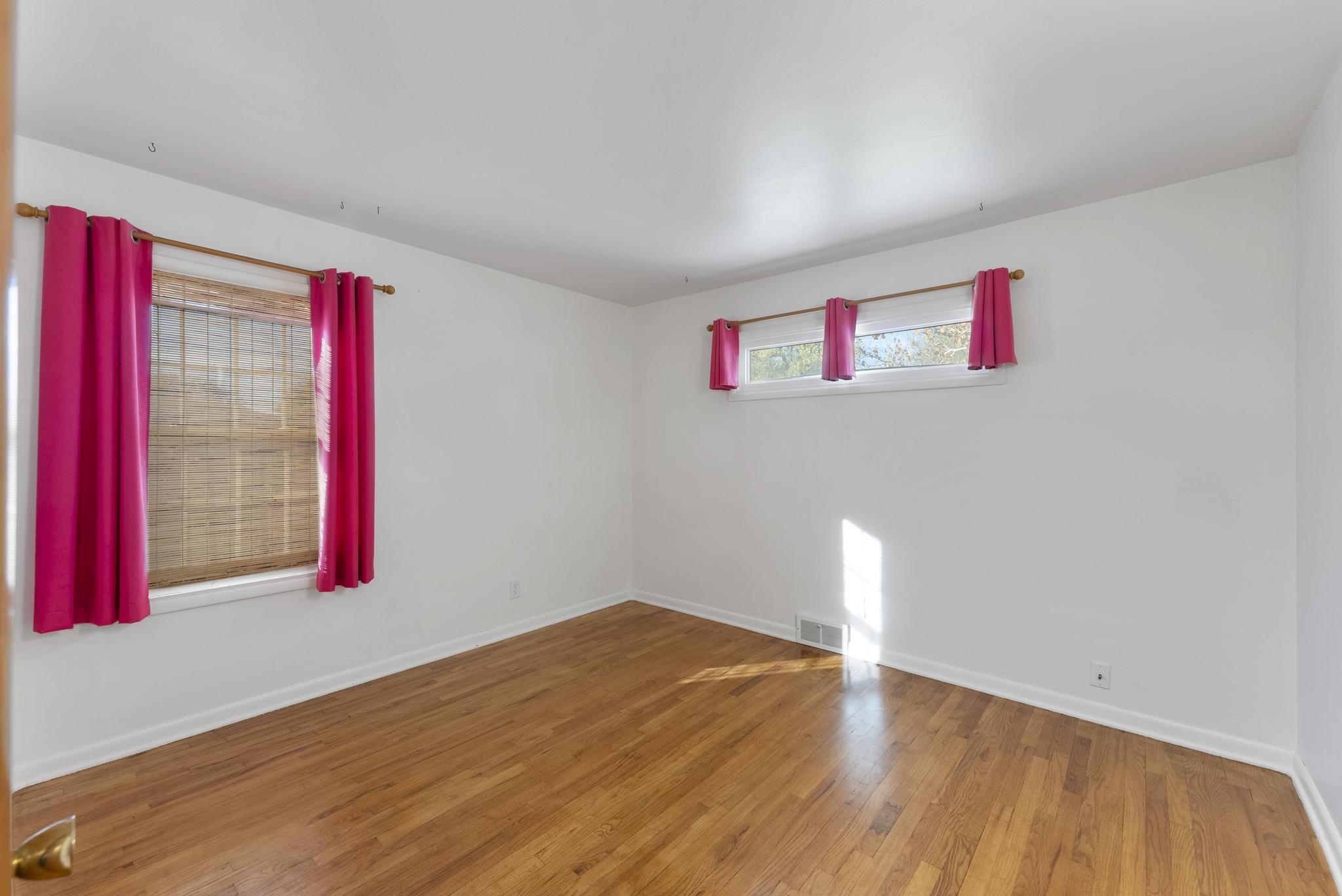 806 South Pearl Street Pratt, KS 67124 - Photo 15 of 36