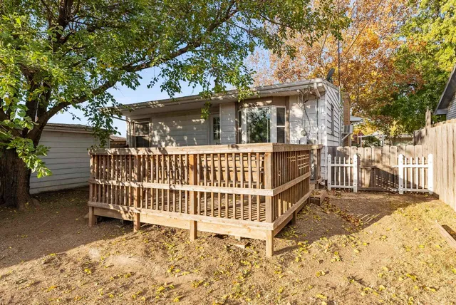 $145,000 | 806 South Pearl Street, Pratt, KS 67124