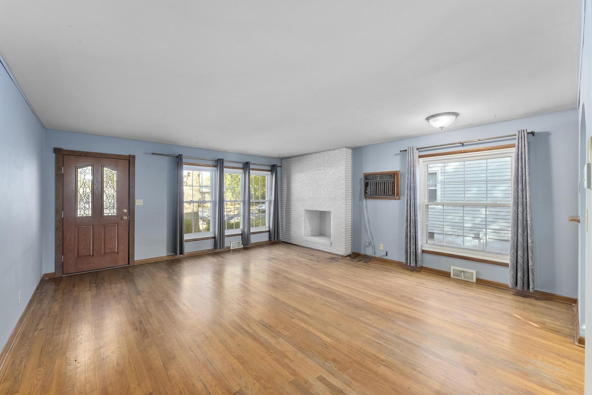 806 South Pearl Street Pratt, KS 67124 - Photo 5 of 36