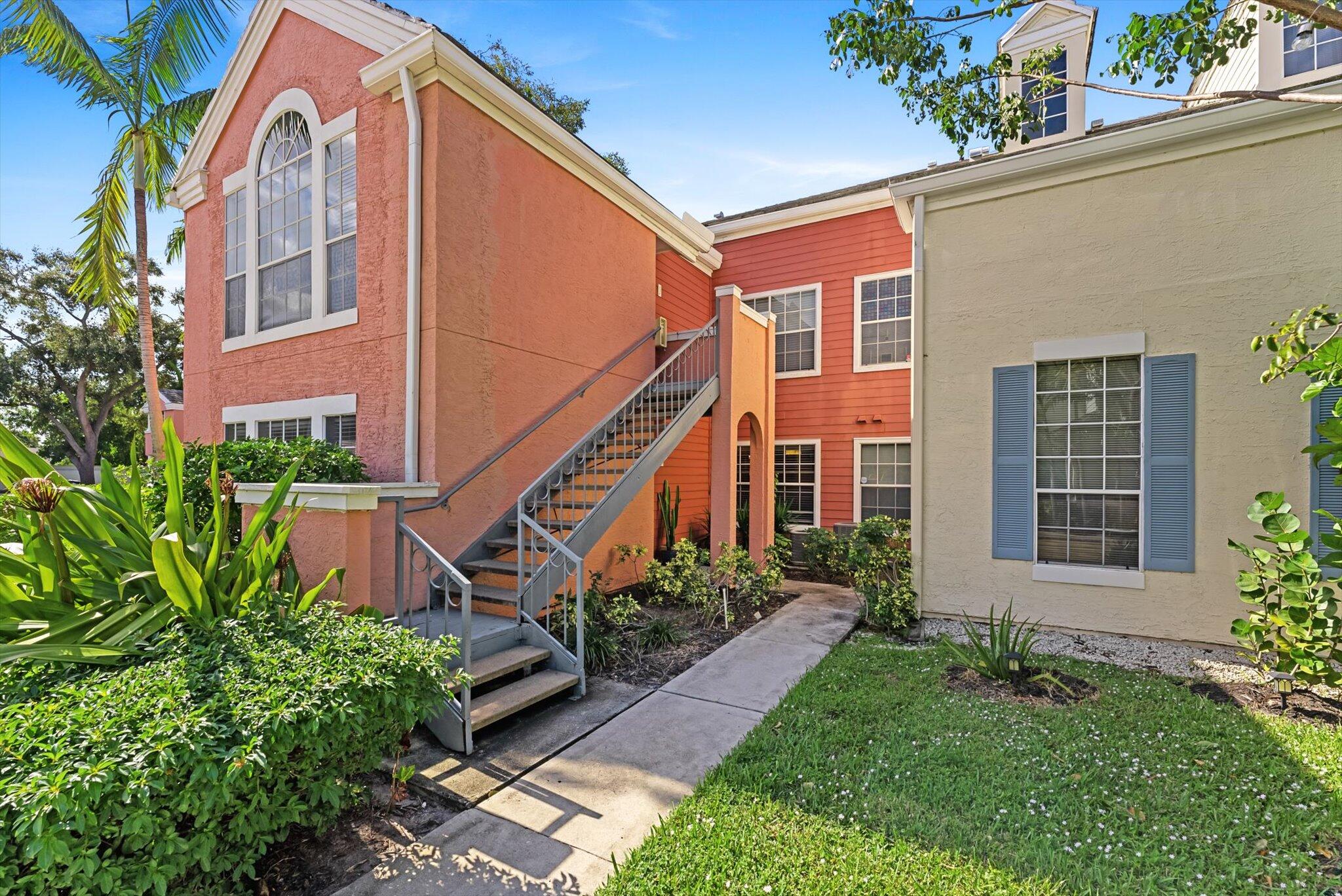 1345 Crystal Way, Unit I Delray Beach, FL 33444 - Photo 1 of 19 01-1-4