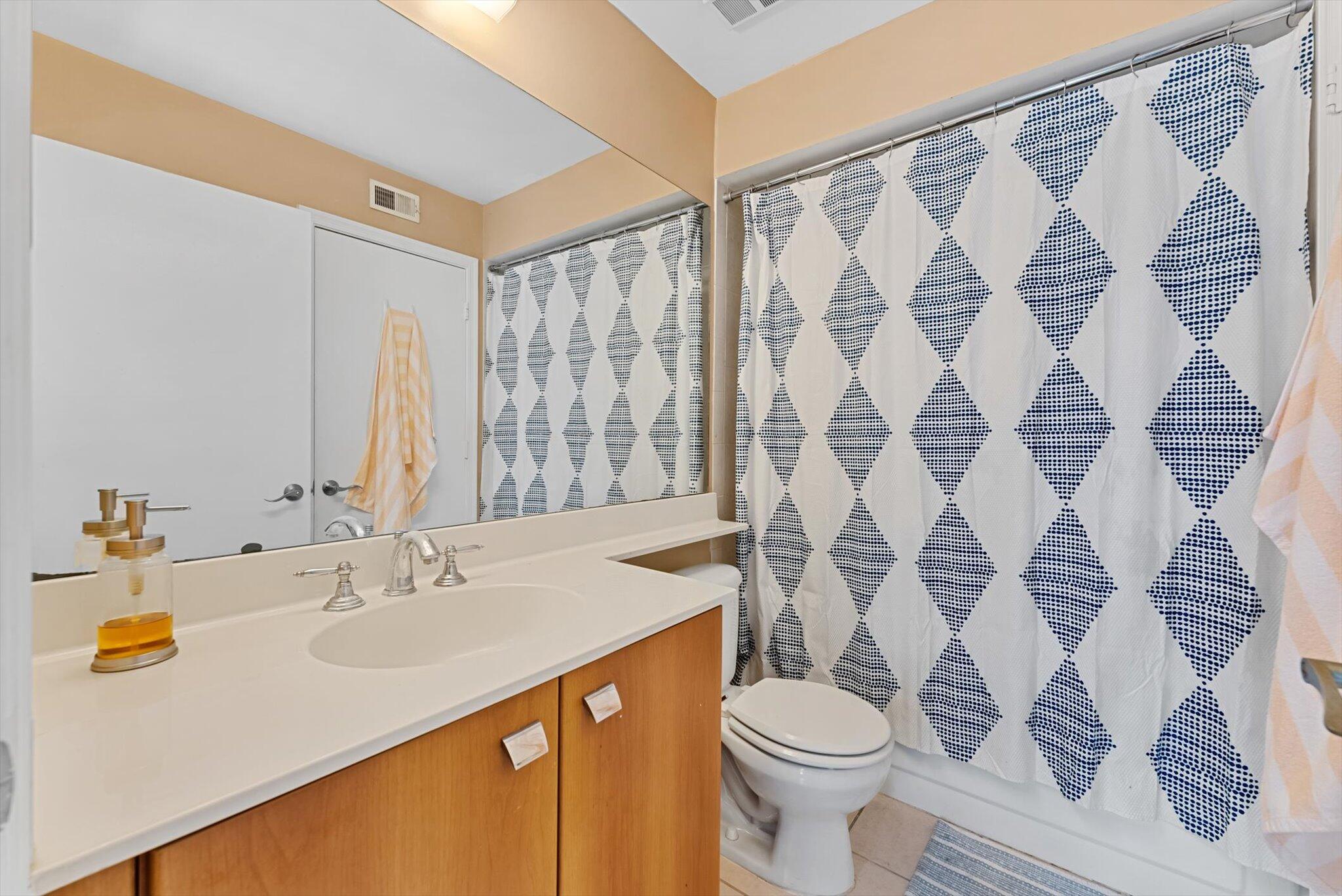 1345 Crystal Way, Unit I Delray Beach, FL 33444 - Photo 15 of 19 16-1-17