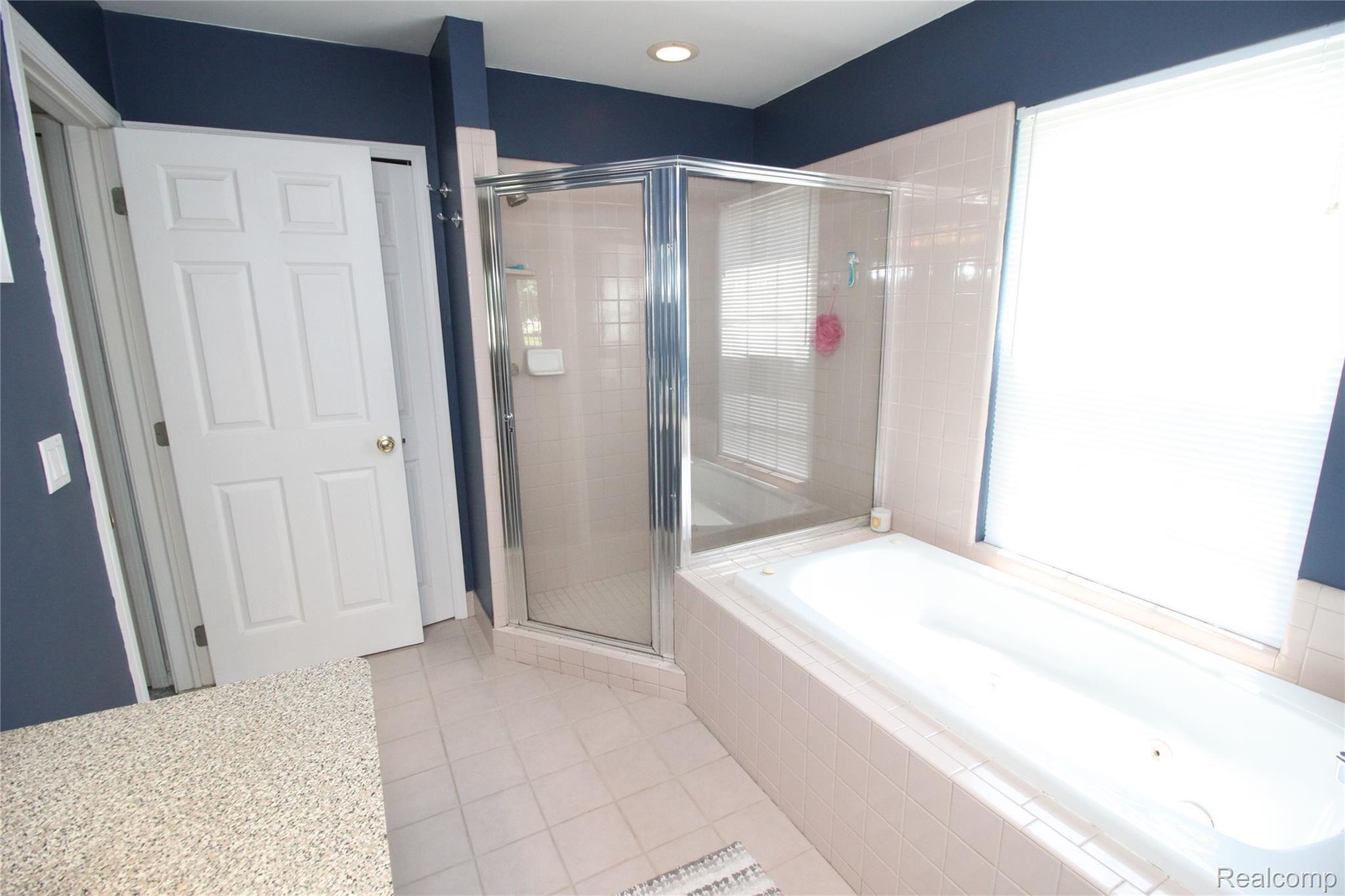 34403 Gillies New Baltimore, MI 48047 - Photo 36 of 59 IMG_5674.JPG