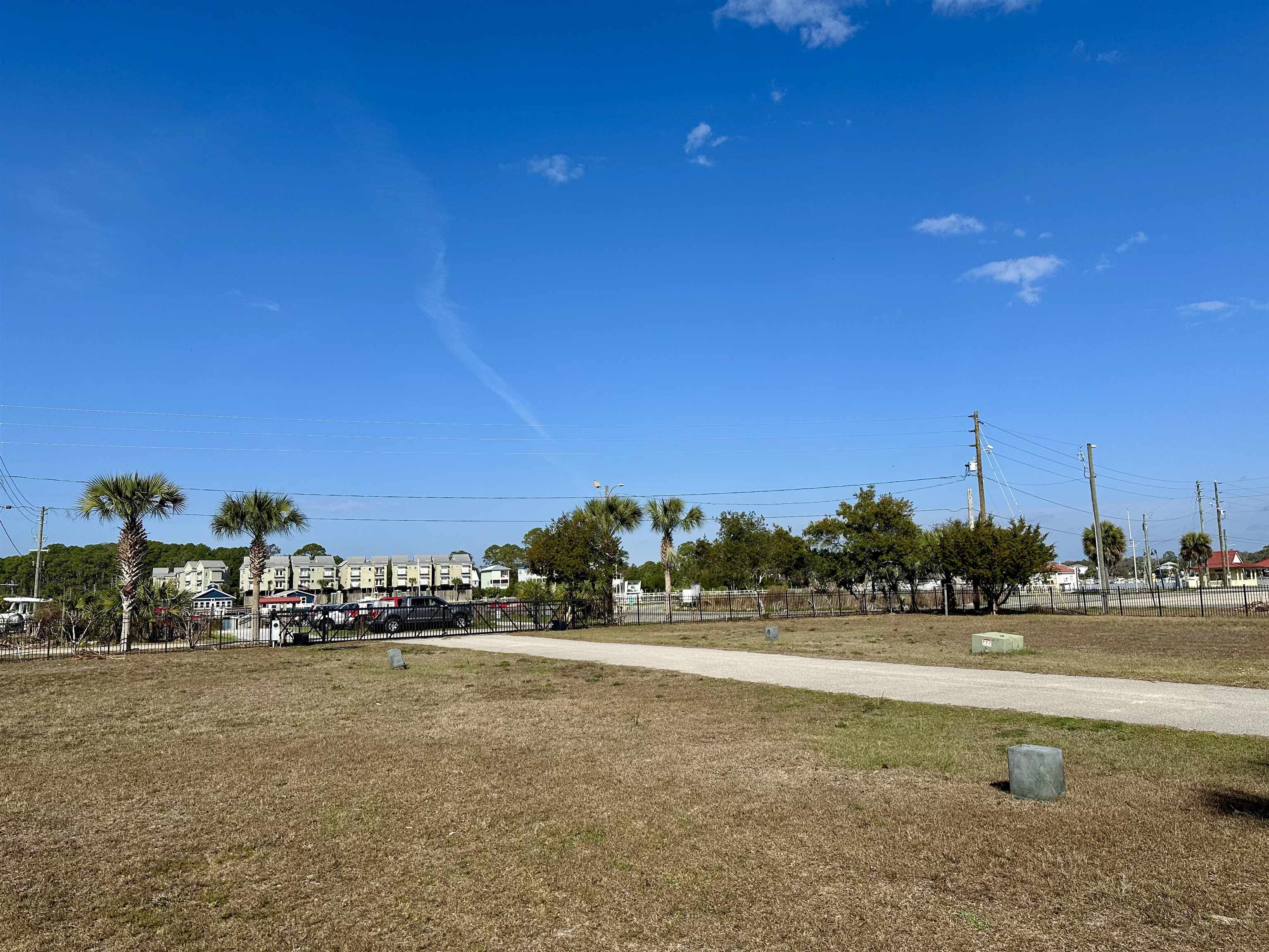 105 South Mariners Way Carrabelle, FL 32322 - Photo 8 of 9