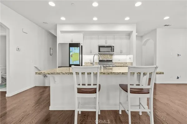 $649,900 | 31865 Calle Luz, Temecula, CA 92592