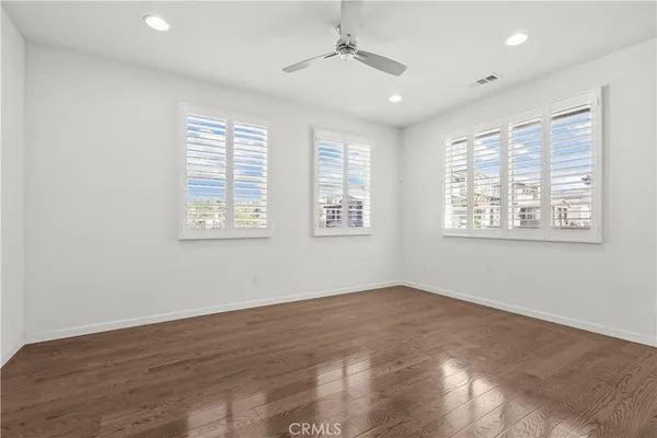 $649,900 | 31865 Calle Luz, Temecula, CA 92592