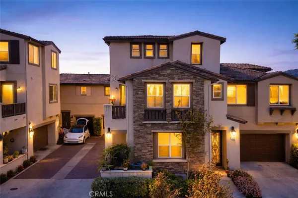 $649,900 | 31865 Calle Luz, Temecula, CA 92592