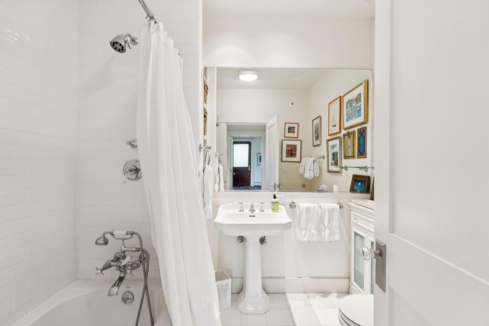 8 Cedar Street Camden, ME 04843 - Photo 32 of 44 9_DSC08000