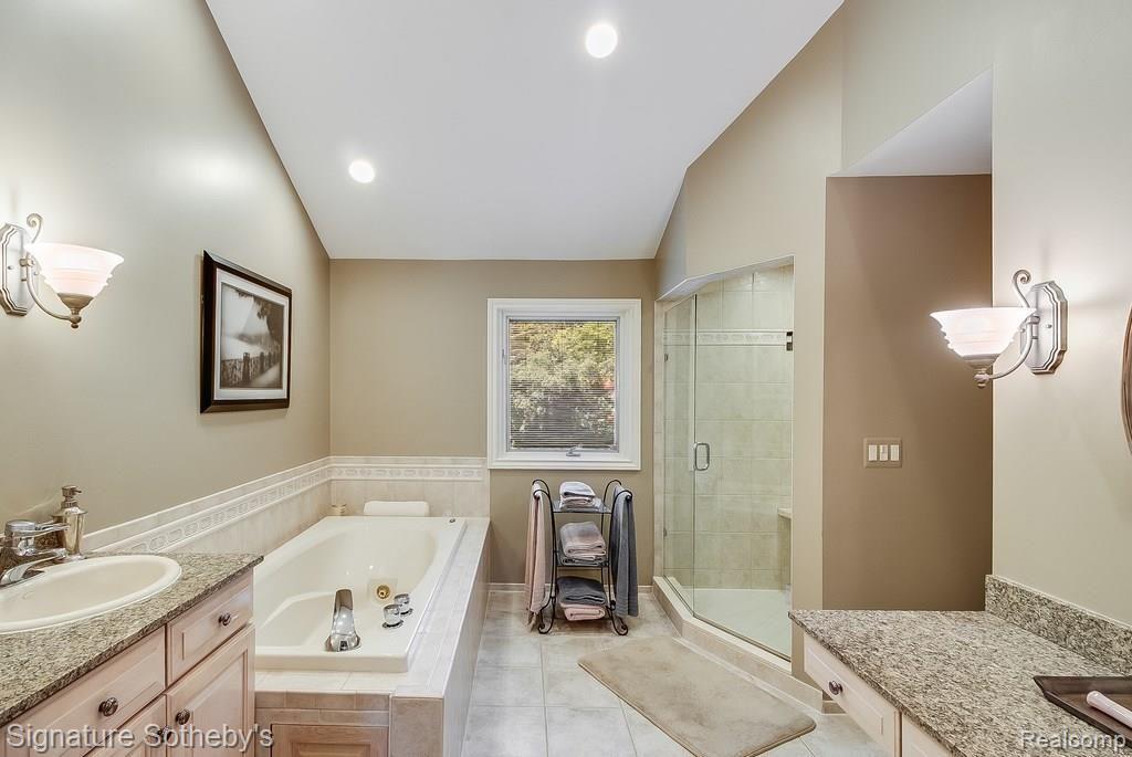925 Stanford Circle Rochester Hills, MI 48309 - Photo 27 of 45