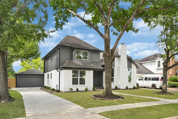 $319,000 | 13042 Richmond Avenue, Houston, TX 77082