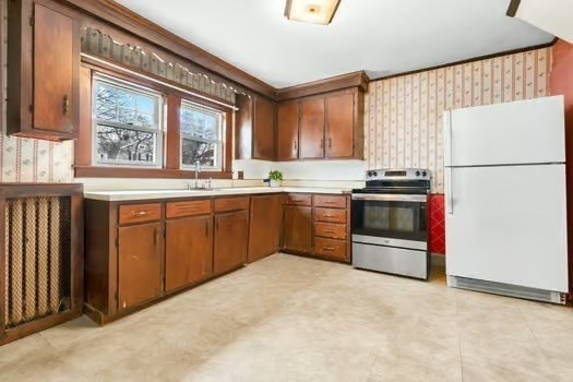 14 Chase Street Danvers, MA 01923 - Photo 21 of 36