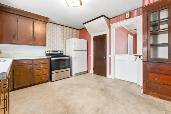 $667,000 | 14 Chase Street, Danvers, MA 01923