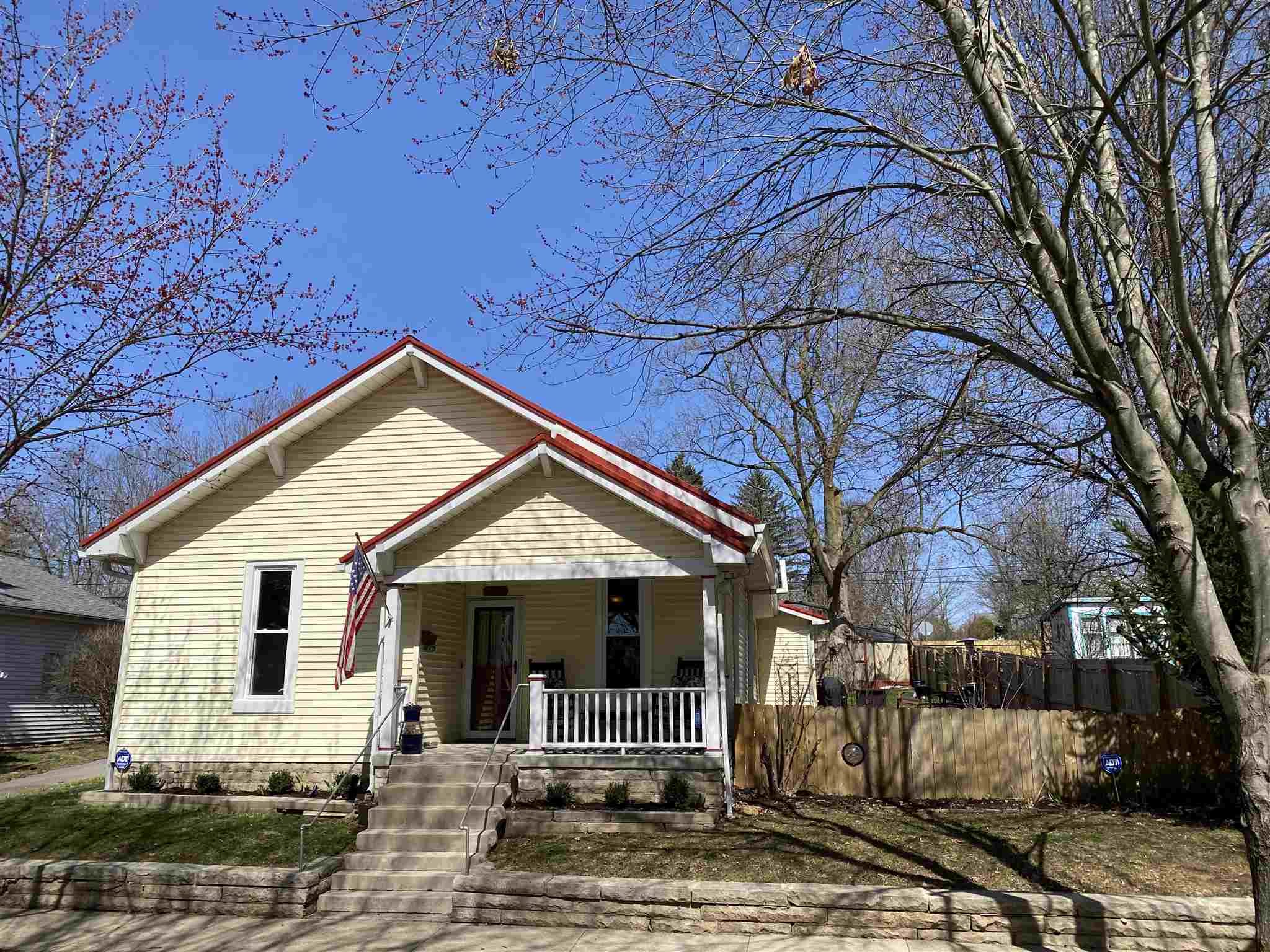 606 West Howe Street Bloomington, IN 47403 - Photo 1 of 19 Gallery Image 1