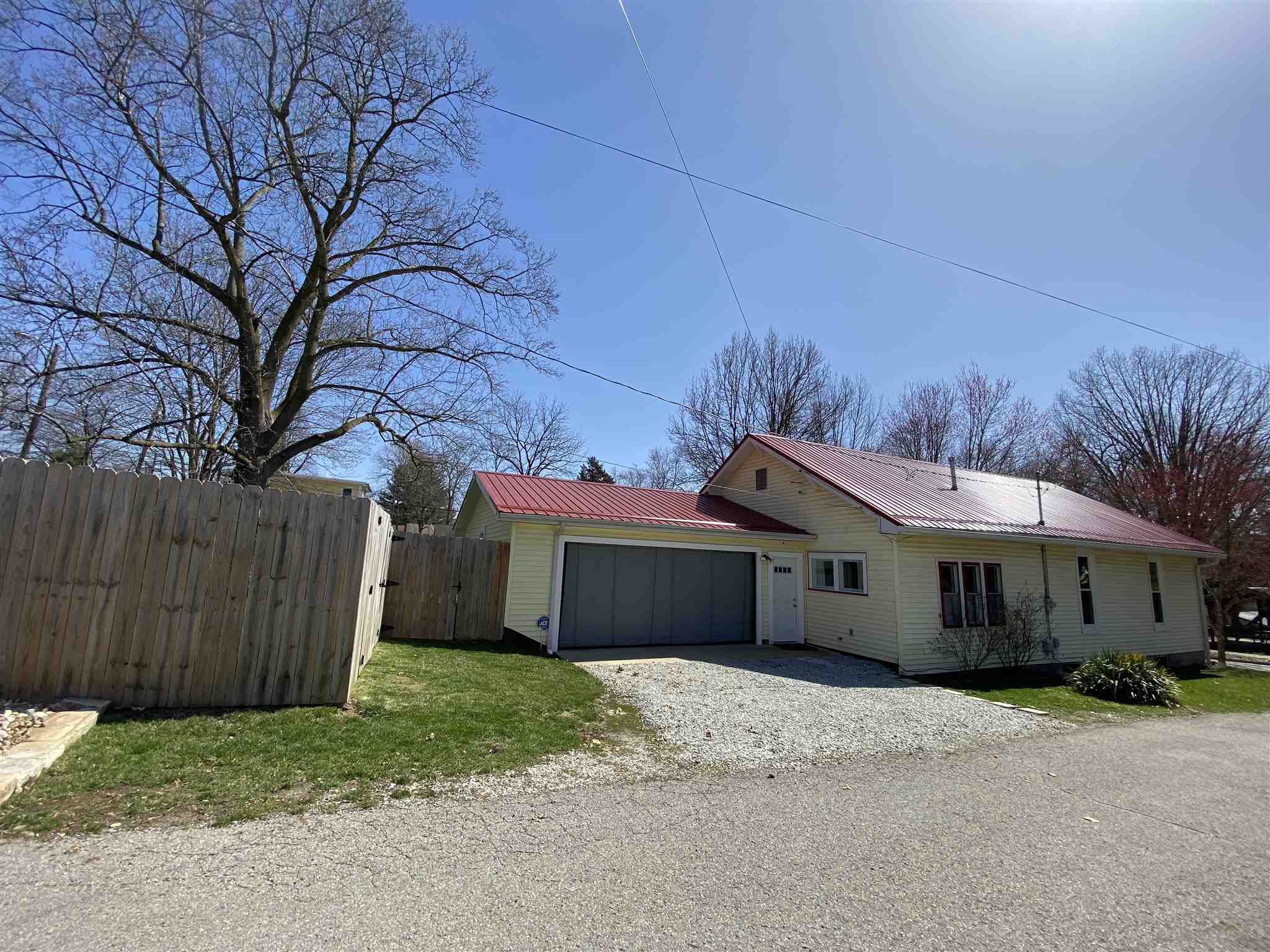 606 West Howe Street Bloomington, IN 47403 - Photo 3 of 19 Gallery Image 3