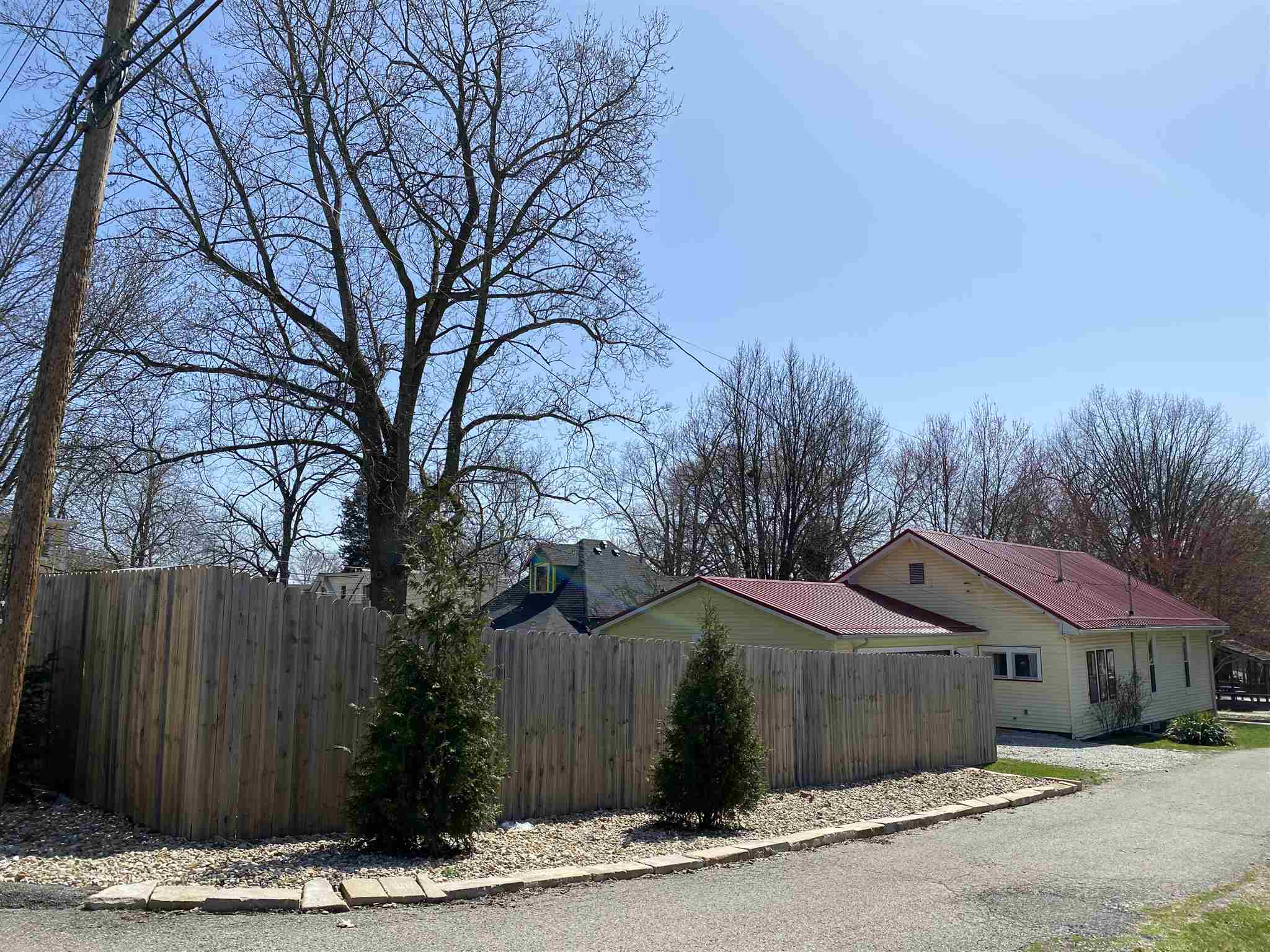 606 West Howe Street Bloomington, IN 47403 - Photo 4 of 19 Gallery Image 4