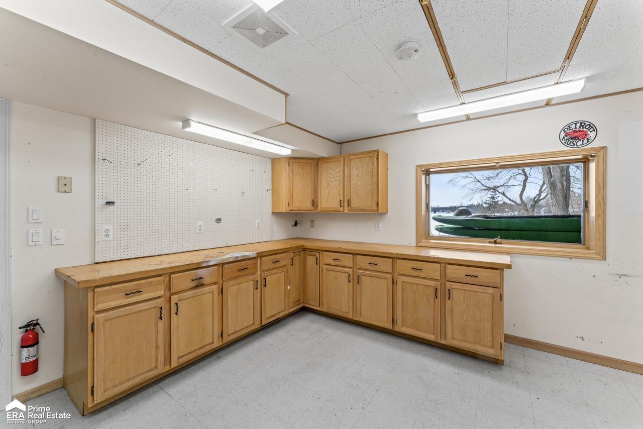 15346 Murray Road Byron, MI 48418 - Photo 28 of 77 50164662-6ce6b616-9bbd-4c68-b0fc-247c5d187260.JPG