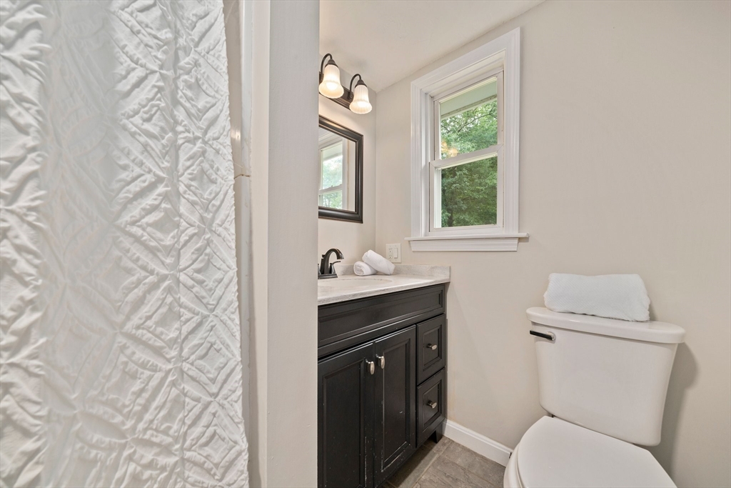 60 Bunnys Road Carver, MA 02330 - Photo 13 of 41 Gallery Image 13