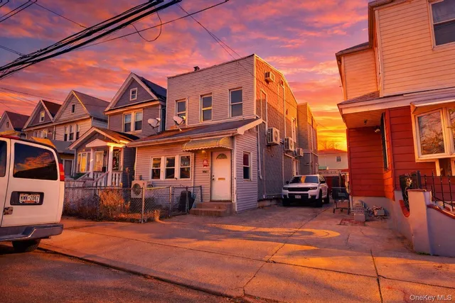 $999,000 | 95-61 115th Street | South Richmond Hill