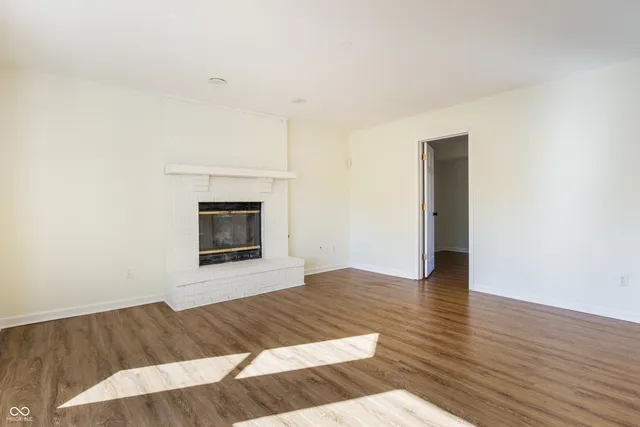 $299,900 | 2006 Cycling Lane, Indianapolis, IN 46260