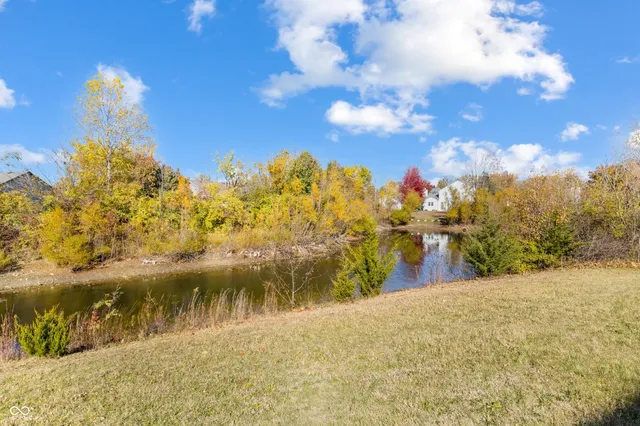 $299,900 | 2006 Cycling Lane, Indianapolis, IN 46260