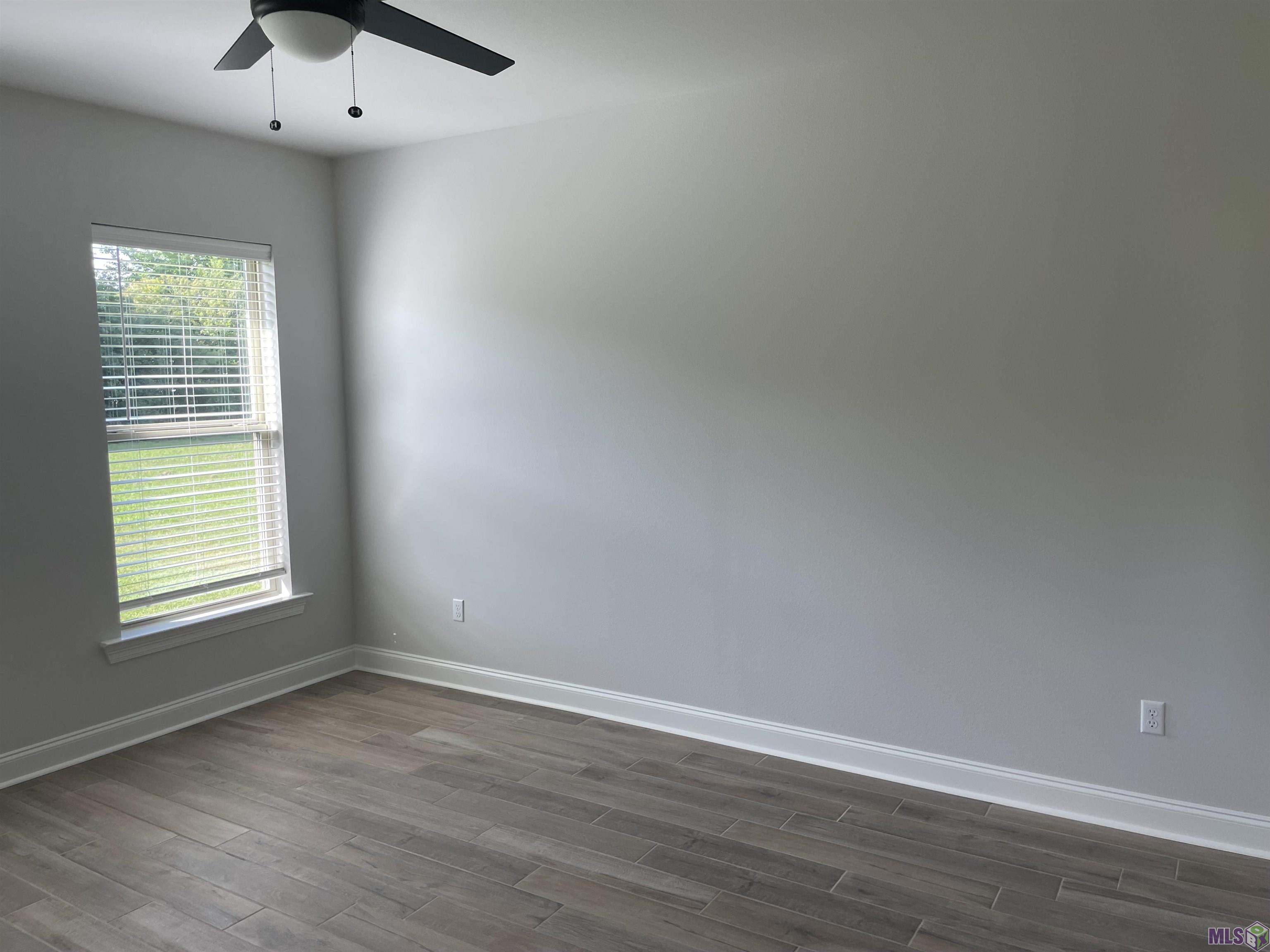 377 Rue Evangeline Houma, LA 70364 - Photo 4 of 6