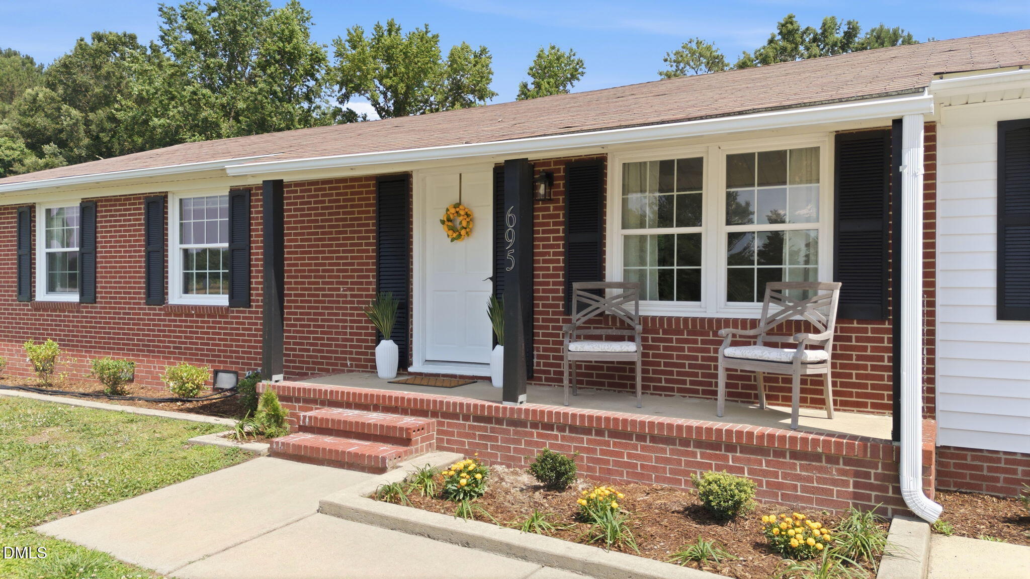 695 Old Rte 22 Kenly, NC 27542 - Photo 3 of 35