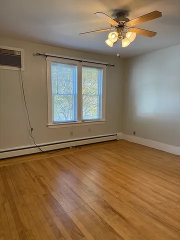 $2,200 | 23 Liscomb Street, Unit 1, Worcester, MA 01604