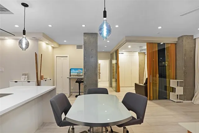 $375,000 | 14 Greenway Plaza, Unit 15L, Houston, TX 77046