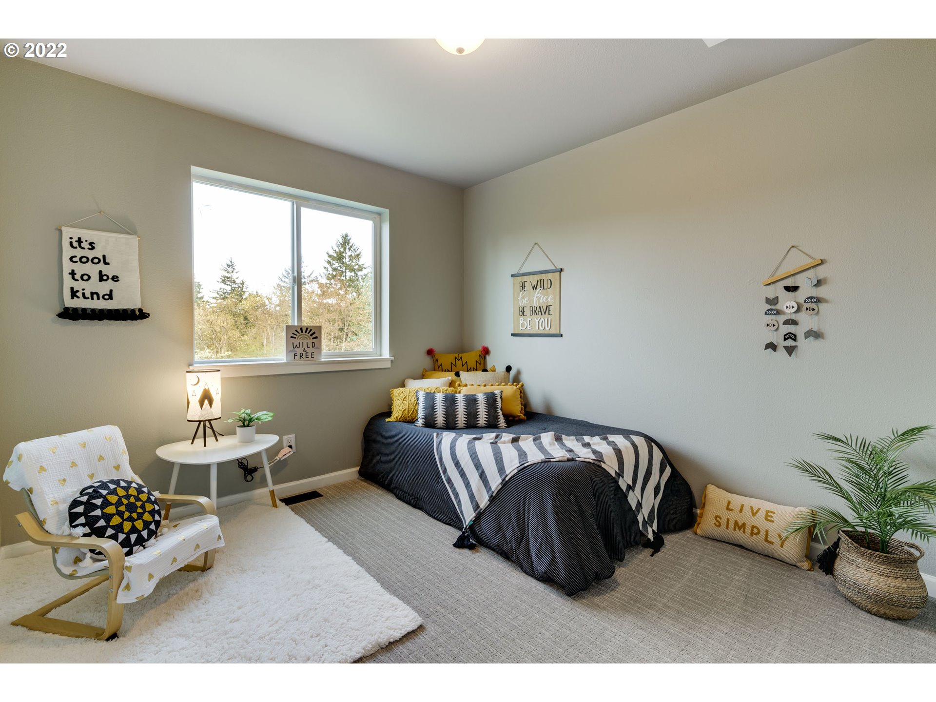 9517 Southwest Boones Ferry Road Portland, OR 97219 - Photo 17 of 32 Gallery Image 17