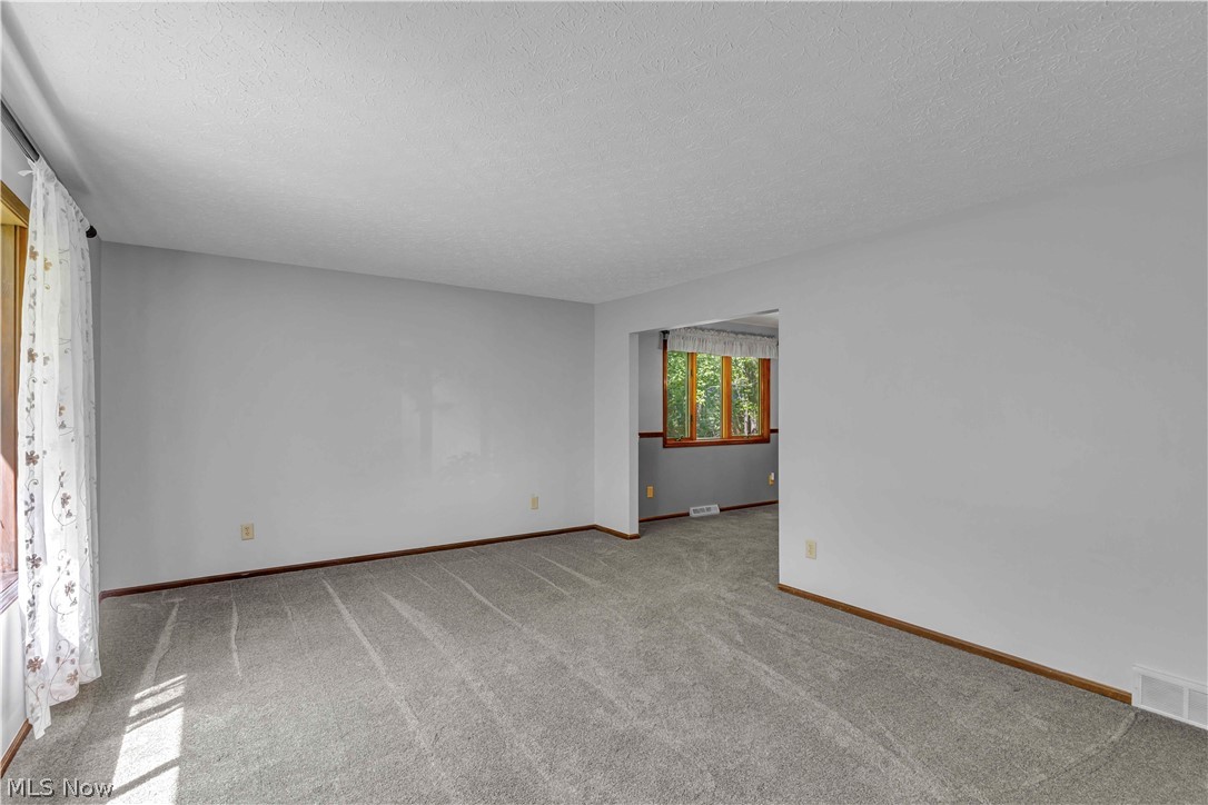 6635 Taylor Road Painesville, OH 44077 - Photo 27 of 41