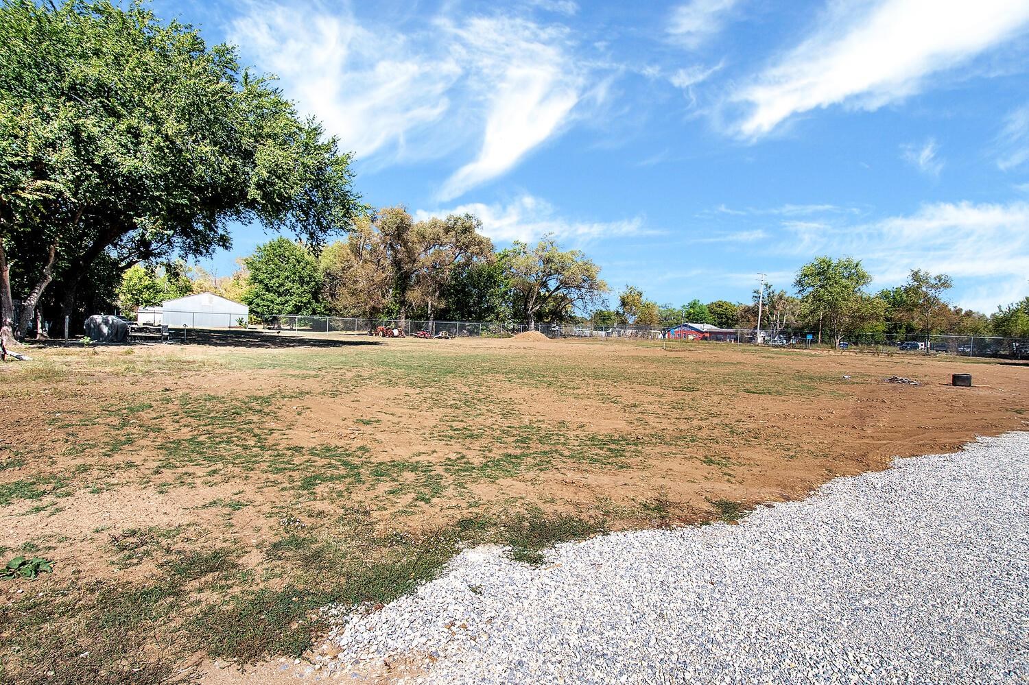 5723 South Broadway Wichita, KS 67216 - Photo 26 of 32